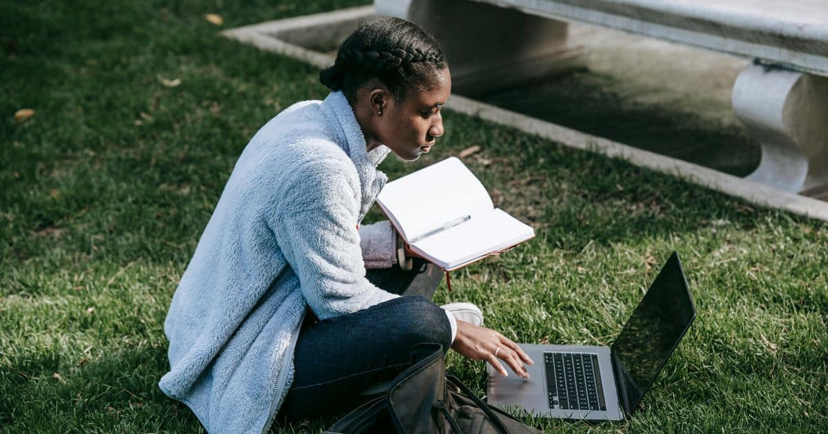 SASSETA bursaries 2026 for unemployed South African students.